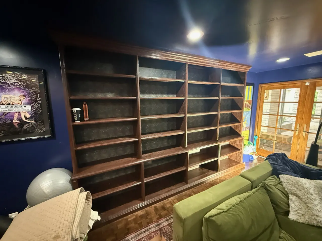 Wallpaper installation team Chicago suburbs