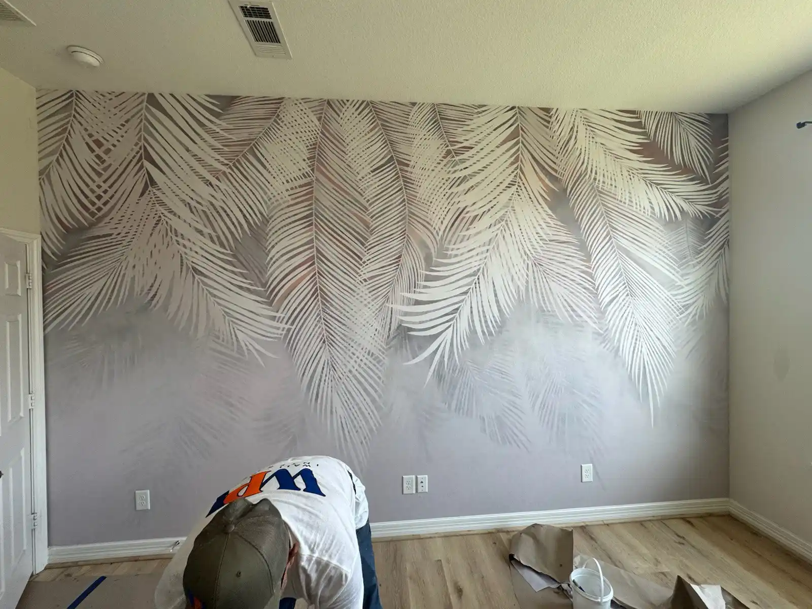 Professional wallpaper removal service Illinois
