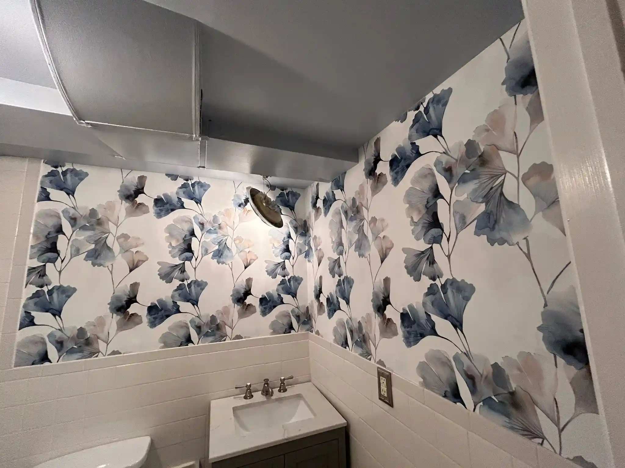 Finished wallpaper installation in Hammond, IN home