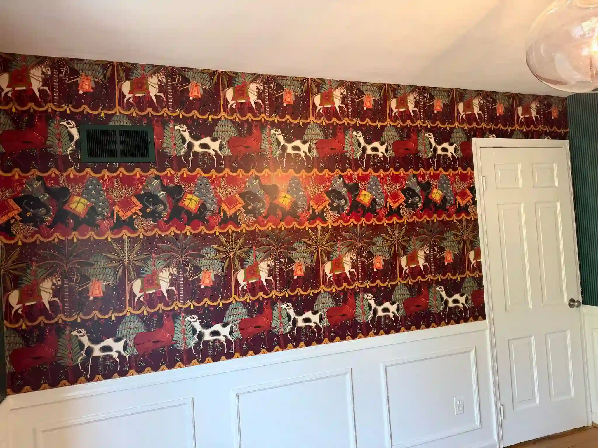 Residential Wallpaper Installation Chicago suburbs